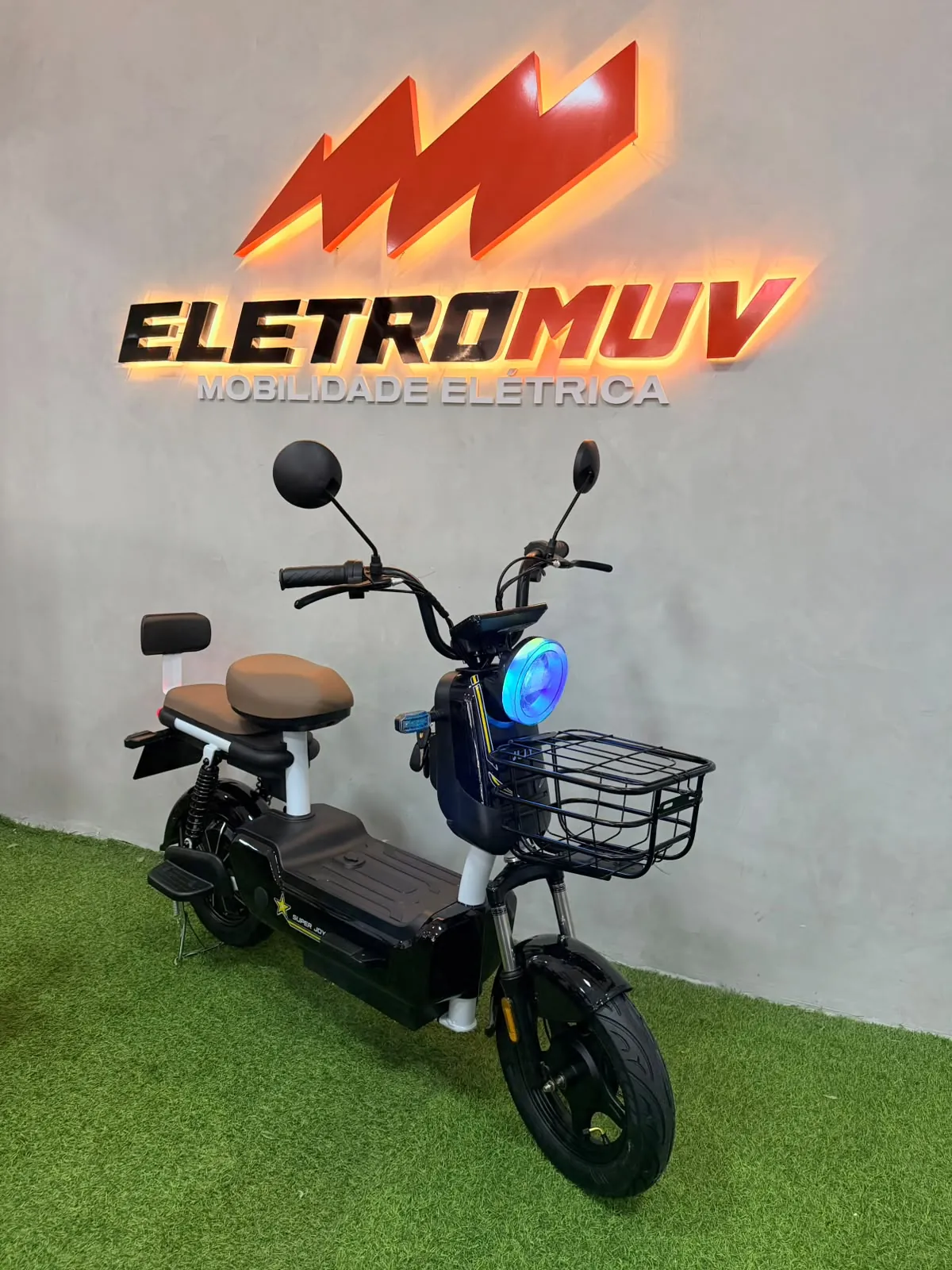 Urban 700W preta
