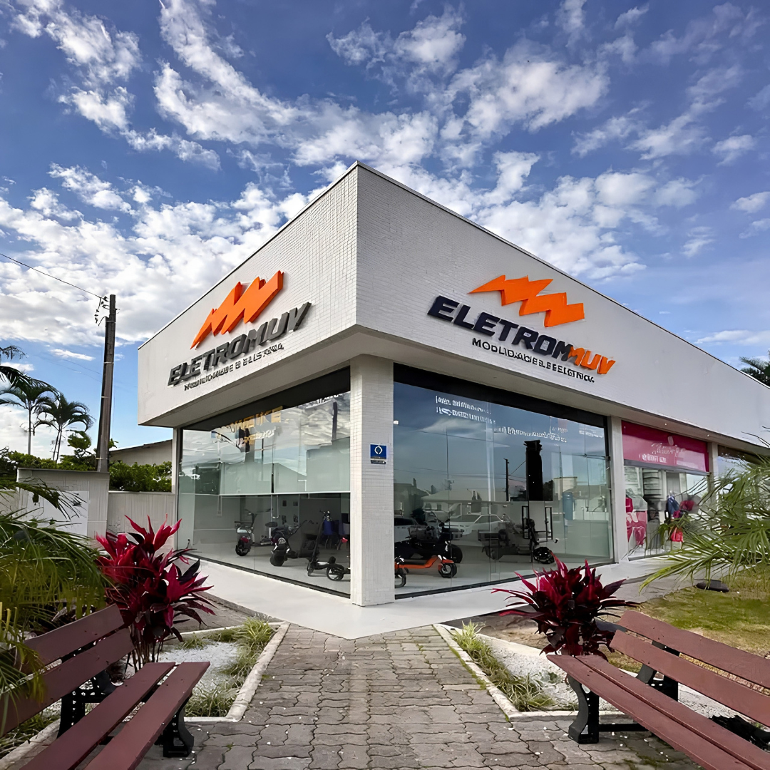 Fachada da Unidade Tijucas da Eletromuv