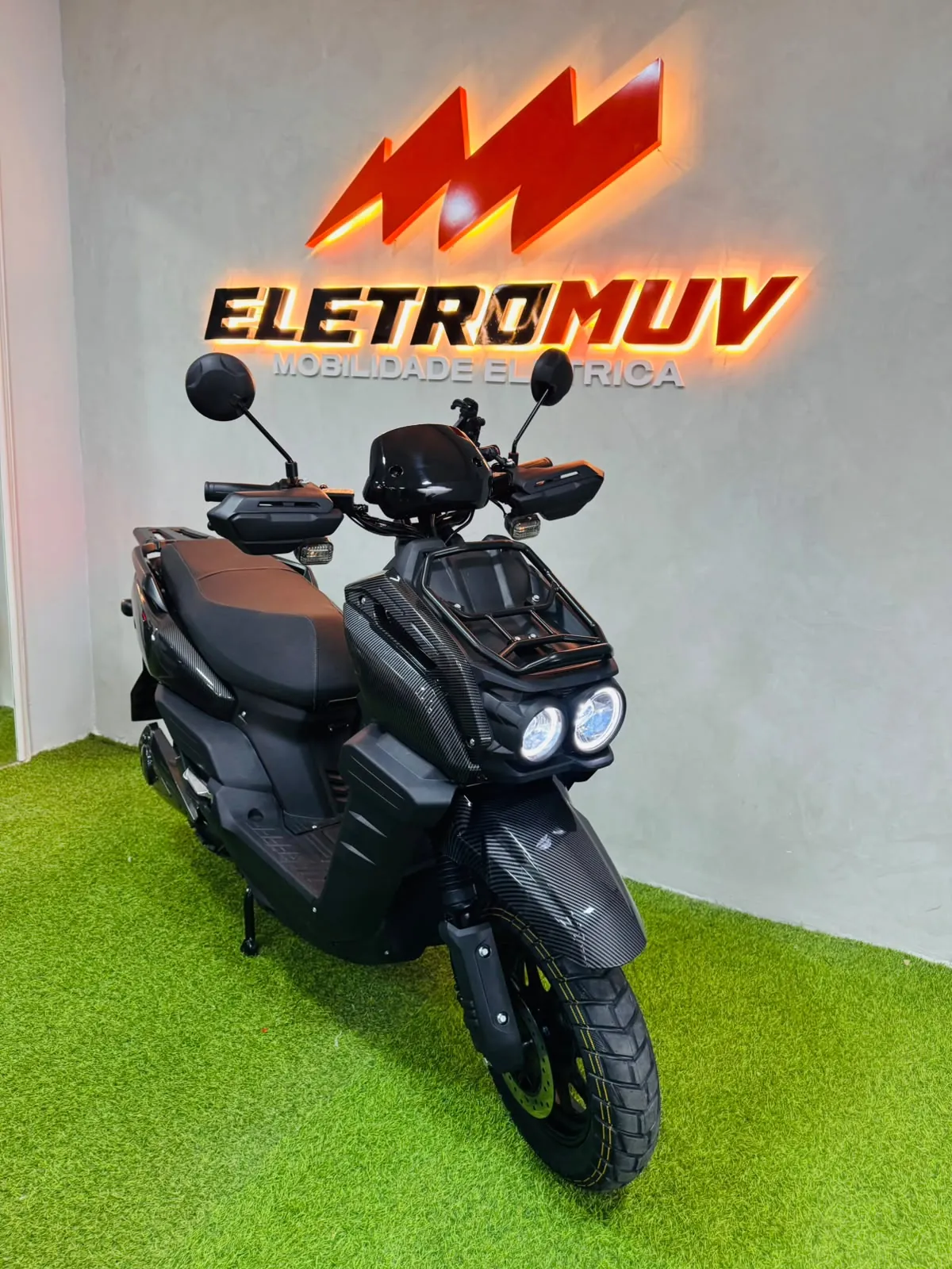 Scooter elétrica Tanque GS 1000w preta