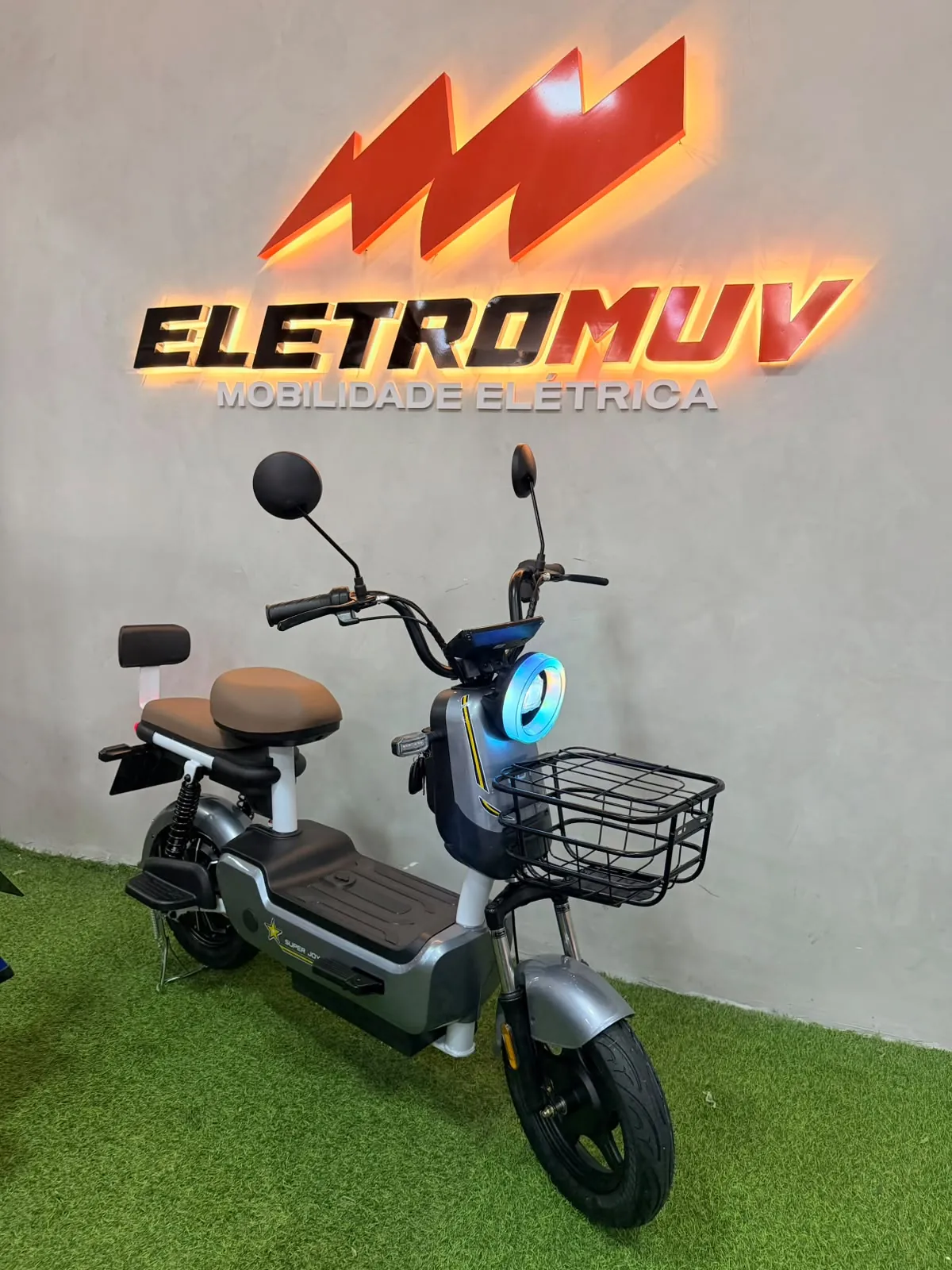 Urban 700W cinza
